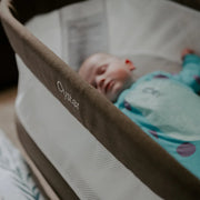 Oyster Wiggle Crib - Mink